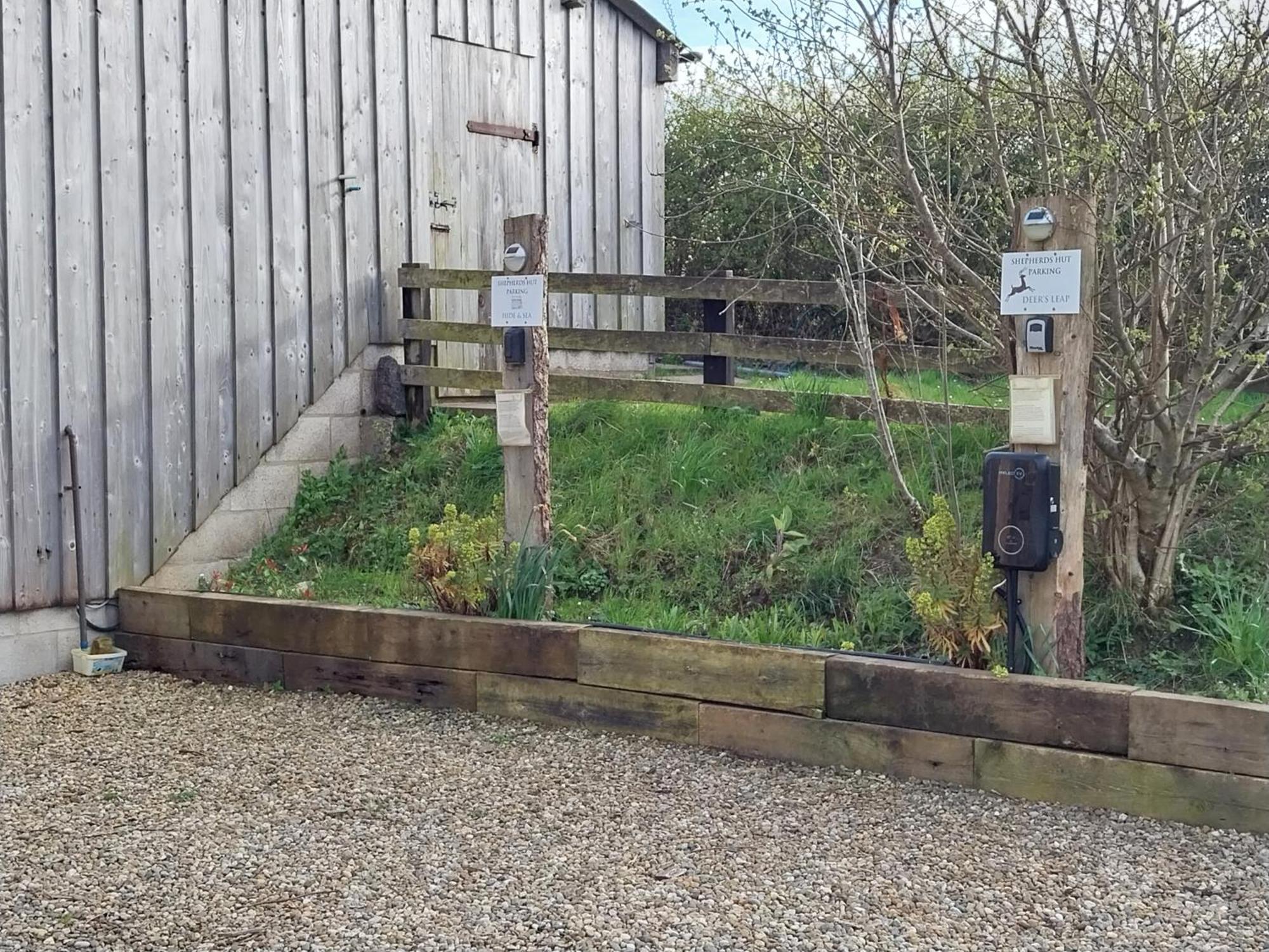 Meadowbeck - Shepherd Huts Fylingdales Luaran gambar