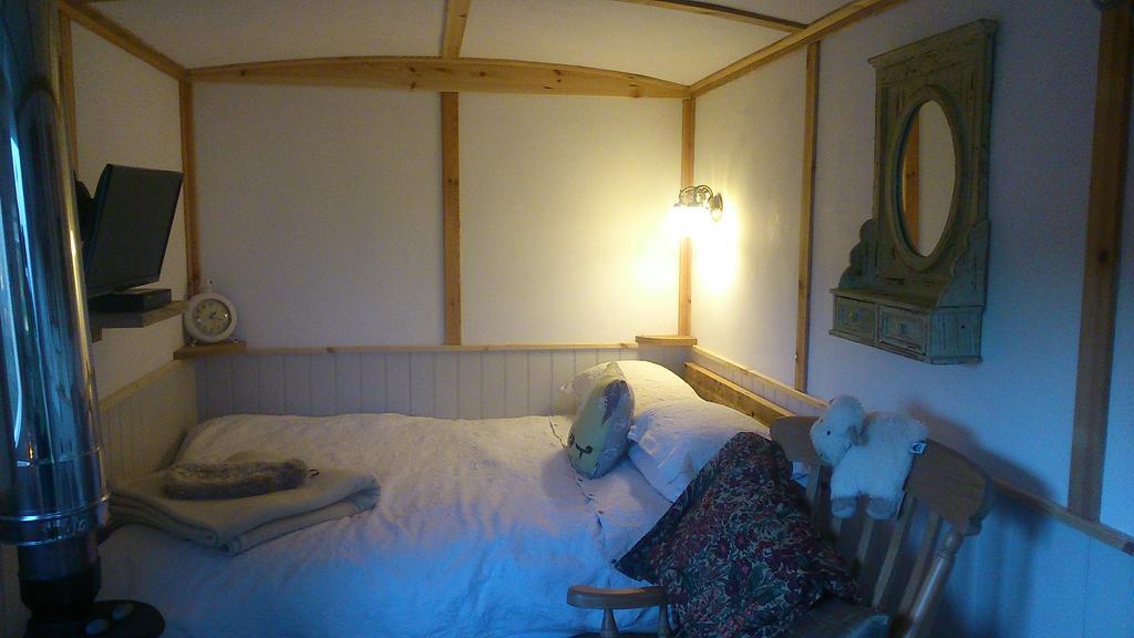 Meadowbeck - Shepherd Huts Fylingdales Luaran gambar