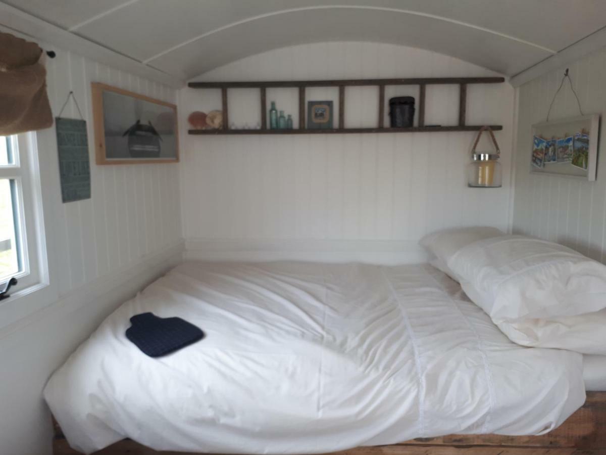 Meadowbeck - Shepherd Huts Fylingdales Luaran gambar
