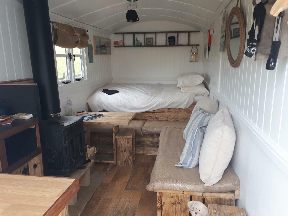 Meadowbeck - Shepherd Huts Fylingdales Luaran gambar
