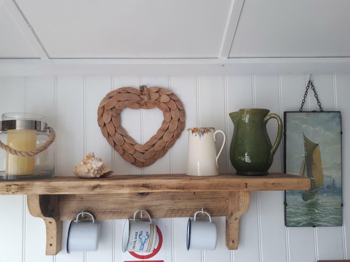 Meadowbeck - Shepherd Huts Fylingdales Luaran gambar